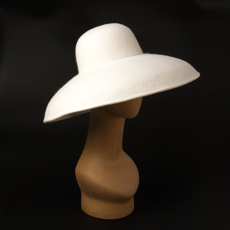 الكلاسيكية الكبيرة واسعة حافة  - مراجعة Hat Floppy Wide وسعره