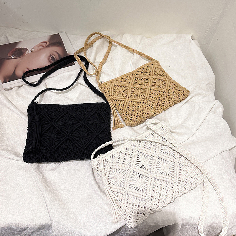 حقائب كتف مفرغة من القش للنساء - مراجعة Crochet Bag Raffia وسعره