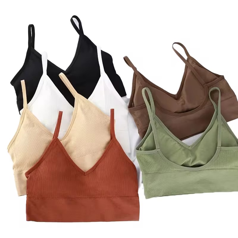 سلس النساء رفع البرازيلي جميل  - مراجعة Bralette Triangle Set وسعره