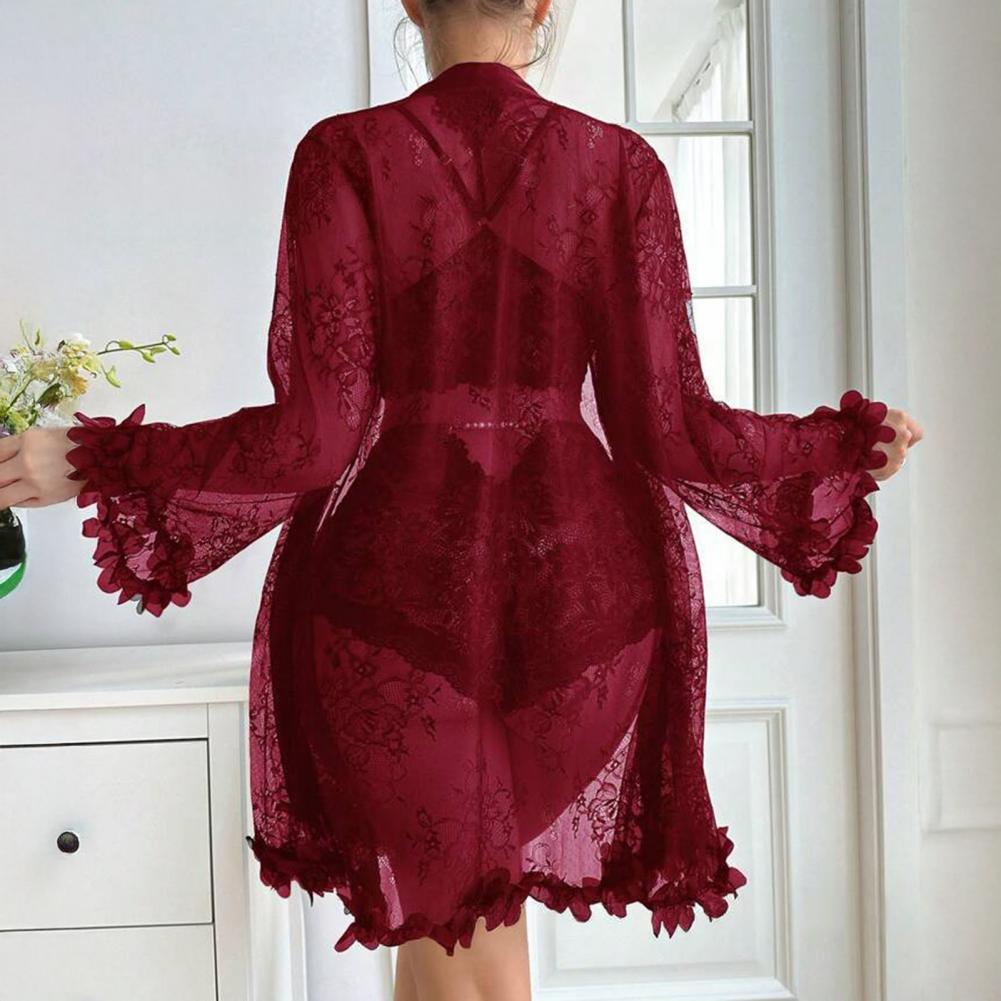طقم ملابس نوم مثير من الدانتيل - مراجعة Kimono Sheer Floral وسعره