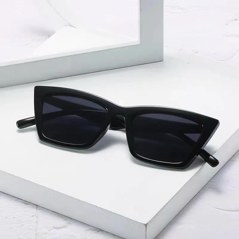نظارات شمسية فاخرة بتصميم عين  - مراجعة Sunglasses Cat Eye وسعره