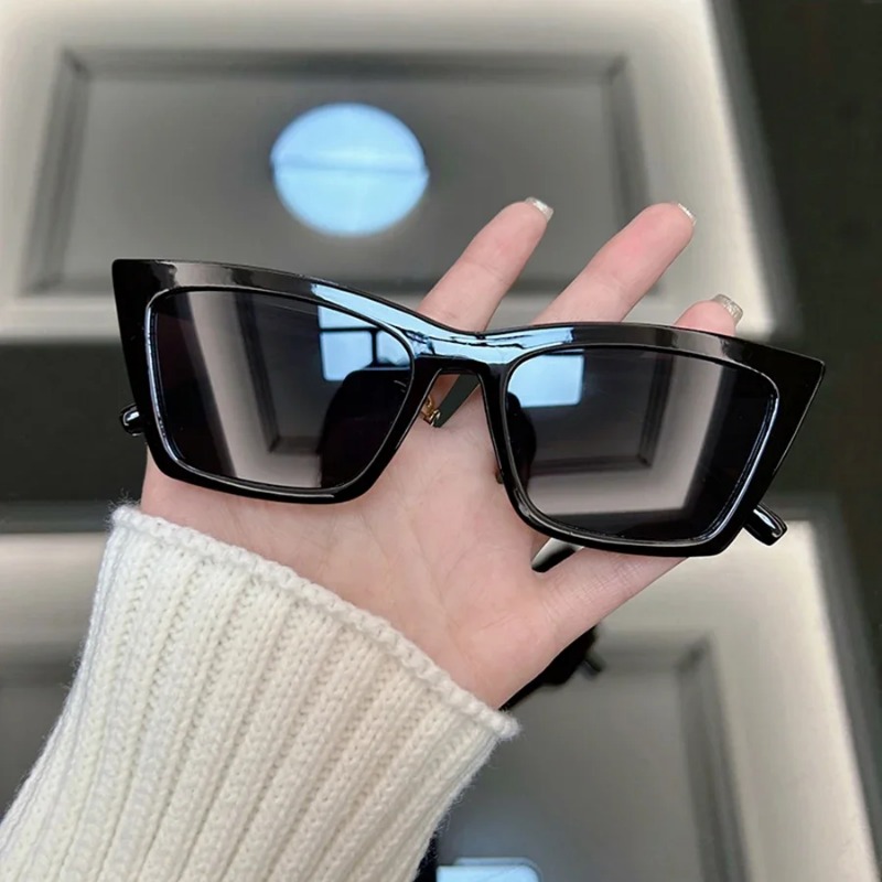 نظارات شمسية فاخرة بتصميم عين  - مراجعة Sunglasses Cat Eye وسعره