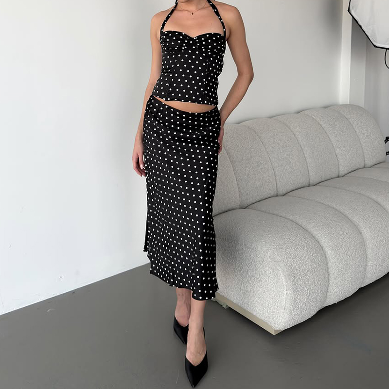 طقم من قطعتين: تنورة منقطة وبل - مراجعة Crop Top Crochet وسعره