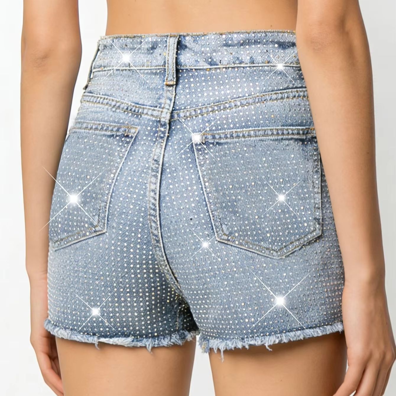 شورت جينز أزرق مرصع بالكامل با - مراجعة Shorts Denim Frayed وسعره