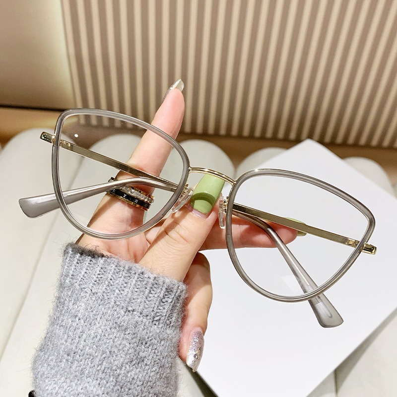 نظارة نسائية بعدسات عين القطة، - مراجعة Sunglasses Cat Eye وسعره