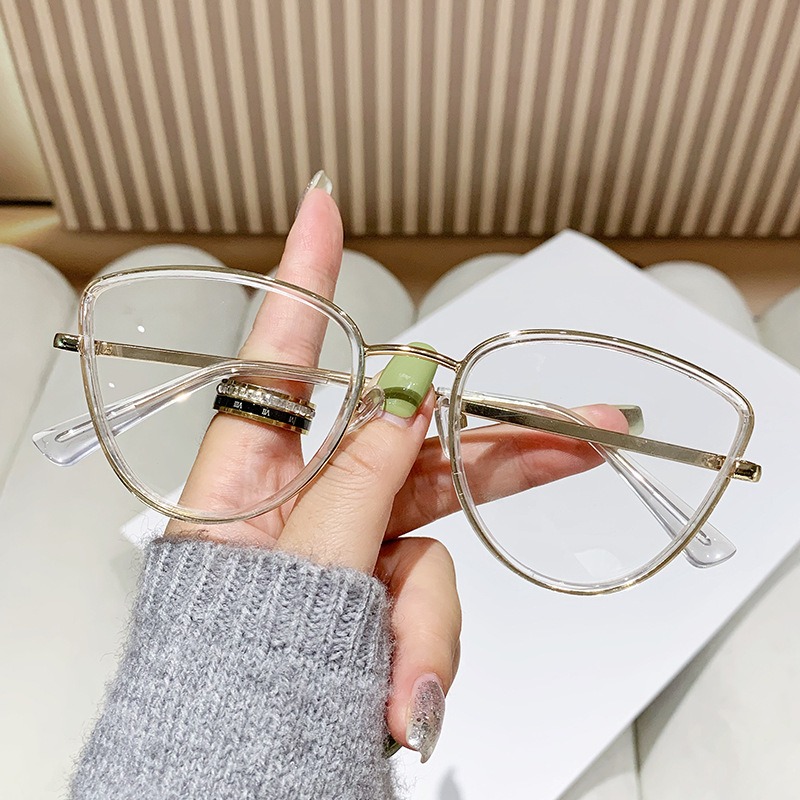 نظارة نسائية بعدسات عين القطة، - مراجعة Sunglasses Cat Eye وسعره