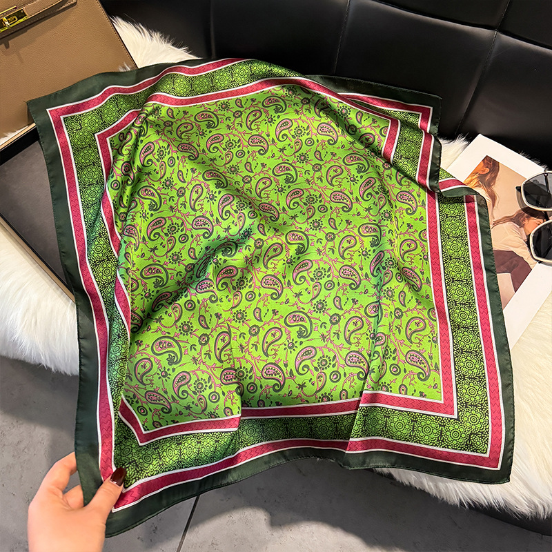 وشاح مربع عصري للنساء، خفيف ال - مراجعة Headband Summer Knit وسعره