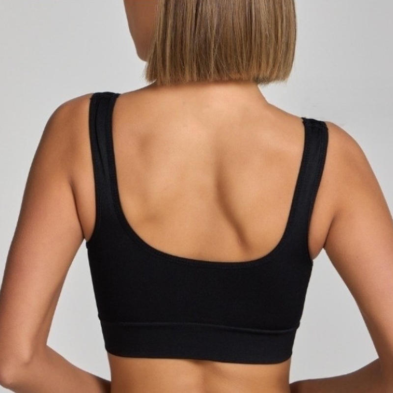 سترة رياضية ثلاثية الأبعاد قاب - مراجعة Bralette Triangle Set وسعره